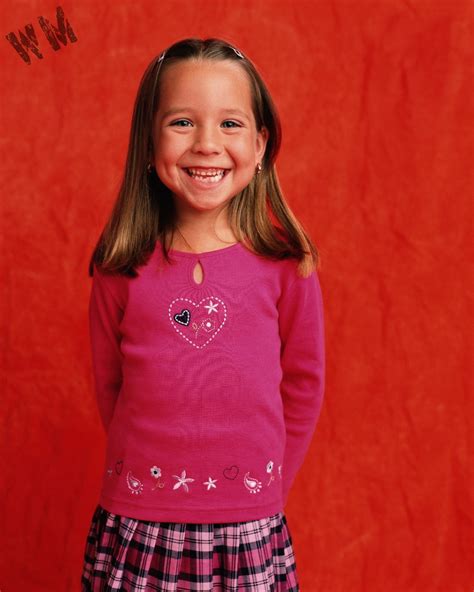 Taylor Atelian - Sitcoms Online Photo Galleries