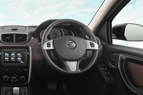 Nissan Terrano Images Terrano Interior And Exterior Photos 360 View