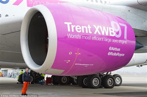 World S Biggest Jet Engine Ge X Takes To The Skies On A Boeing