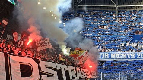 Blau Weiß gegen den LASK Wer gewinnt das Linzer Derby Nachrichten at