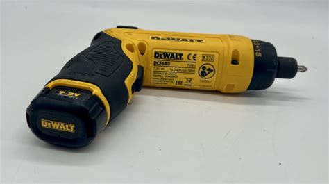 Dewalt Dcf680g2 Cordless Gyroscopic Screwdriver With Batteries And Case