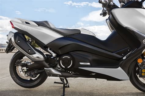 Motorrad Occasion Yamaha TMAX DX Kaufen