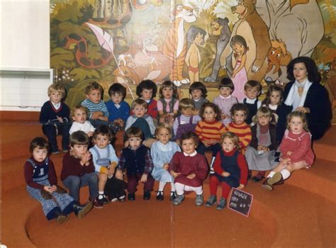 Photo de classe 1ère section Maternelle 1981 de 1981 Copains d avant