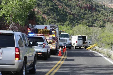 Head On Crash Closes 89a In The Canyon Sedona Red Rock News