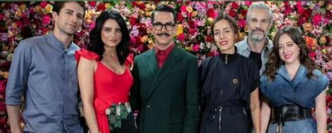 La Casa De Las Flores Y Todo Lo Que Llega A Netflix En Octubre