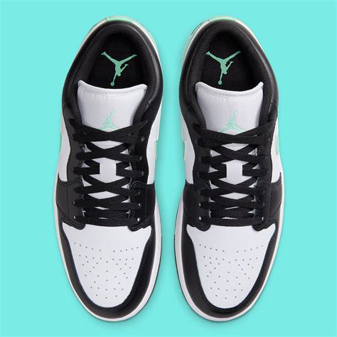 Air Jordan 1 "Green Glow" Pack | SneakerNews.com