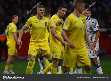 Leverkusen N Mecko Listopadu Artem Dovbyk Uefa Euro Football