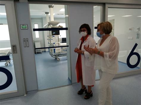 Sanidad Invierte 2 Millones De Euros En La Nueva UCI Del Hospital De