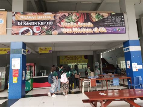 Tak Sekadar Tempat Makan Kantin Kampus Itb Jatinangor Jadi Alternatif