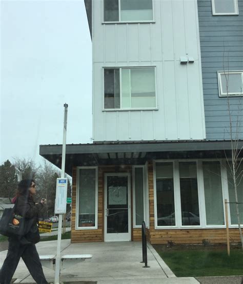 craigslist eugene housing 3