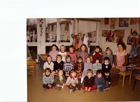 Photo De Classe Maternelle Petite Section De 1979 ECOLE MATERNELLE