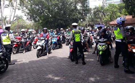 Hari Ribu Kendaraan Kena Tilang Jawa Pos