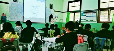 Sd Santa Ursula Bandung Ekskul Bahasa Inggris