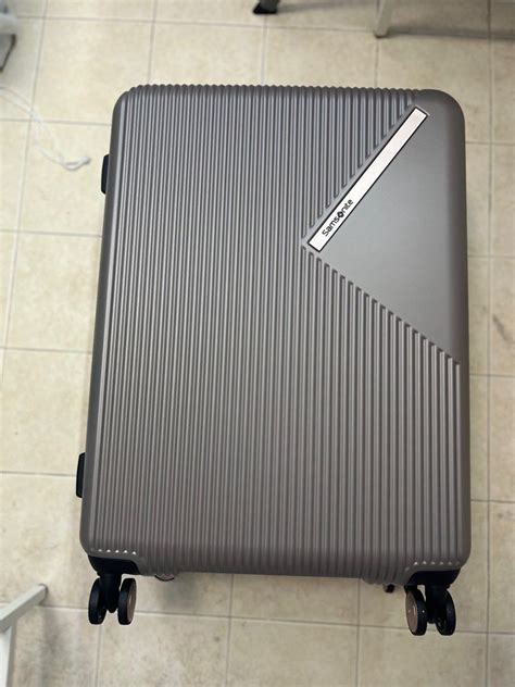 Samsonite ZELTUS 69cm Spinner Exp With Built In Scale Hobbies Toys