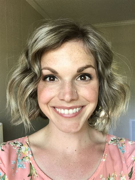 Cute Blonde Bob For Fine Hair Bob Hairstyles For Fine Hair Blonde Bobs Hair Beauty