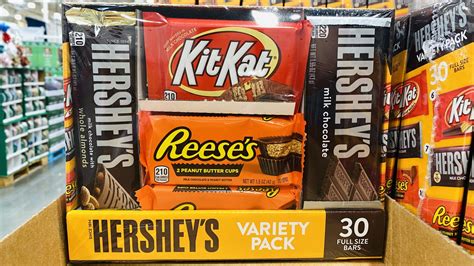 Costco Is Selling A Hershey's Variety Pack With 30 Full Size Candy Bars For Less Than $15!