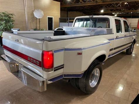 1990 Ford F 350 XLT Lariat 4dr Crew Cab LB Automatic 3 Speed RWD V8 7