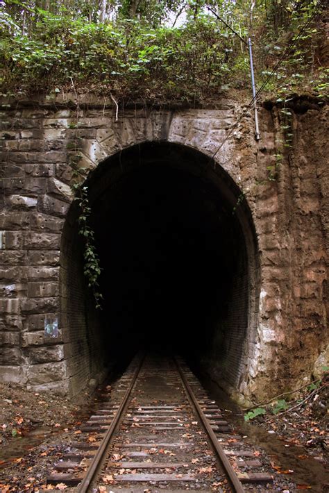 Cumberland Gap Railroad Tunnel Entrance This Railroad Tunn Flickr