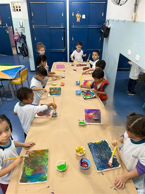 Pintura Em Tela Otimiza O Desenvolvimento De Alunos Em Escola Municipal