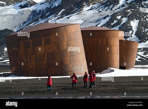 Antarctica Tourism At Whaler S Bay Deception Island Tourists From