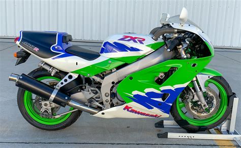 1995 Kawasaki ZXR400 Iconic Motorbike Auctions