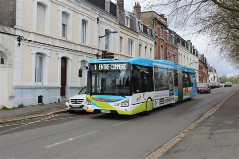 Arras Iveco Urbanway 18 GNC BHNS N 949 Artis Ligne 1 Rue Flickr