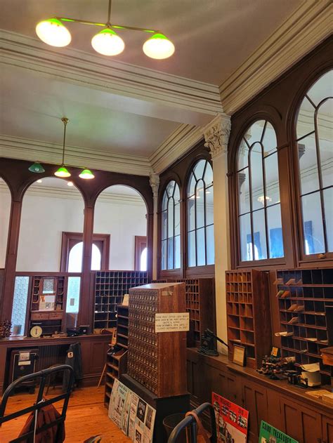 A City at a Confluence: Visiting Cairo, Illinois