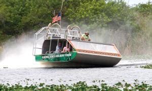 Covered Airboat Tours Near Miami | Everglades Holiday Park