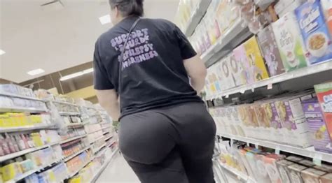 Asswatching Candid Bbw Milf Thick Round Booty ThisVid