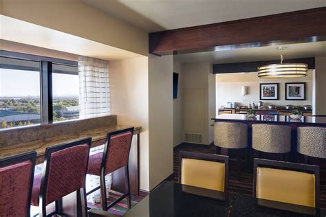 Hotels in Albuquerque, NM | Albuquerque Marriott Pyramid North