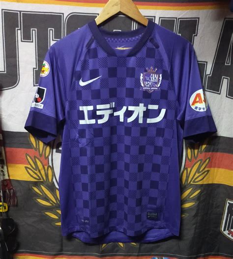 Sanfrecce Hiroshima Home Football Shirt 2012 2013