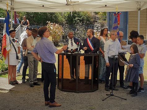 80ème anniversaire de la libération de l Ile de la Réunion à Hell Bourg