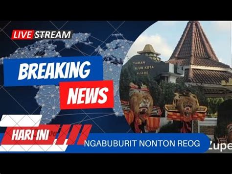 Ngabuburit Nonton Reog Di Alun Alun Lumajang Youtube