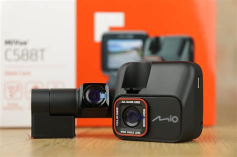 Recenzja Mio MiVue C588T - prosty wideorejestrator, ale od razu na ...