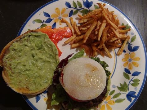 Stella's Burger – Bonjour Never Land Great BurgerBonjour Never Land