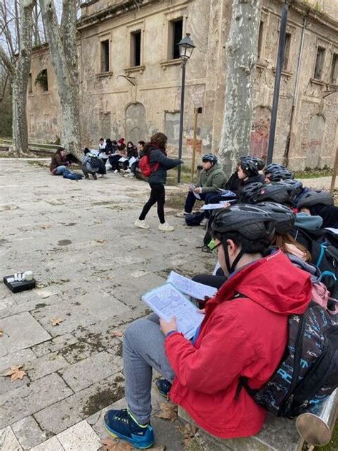 Sortida Sobre Rodes A LEstany De Banyoles Institut Miquel Biada