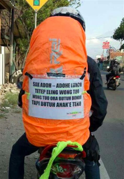 Ini Dia Meme Tulisan Di Motor Pemudik Yang Bikin Ngakak Ada Via