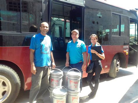 Transportistas Del Estado Sucre Recibieron Lubricantes De La Mano Del