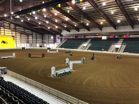 Williamston Hunter C Circuit Horse Show Senator Bob Martin Eastern