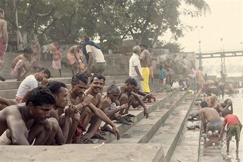 Jonny Seymour captures life around the bathing ghats on the Ganges