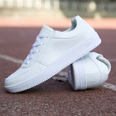 newest classic lover casual shoes solid white fashionable men