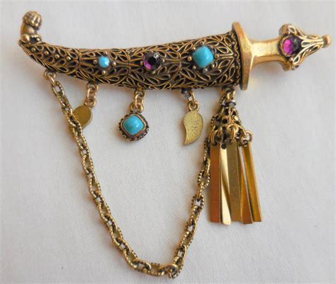 Vintage Signed Hollycraft Sword Dagger Brooch Pin Arabian Scimitar