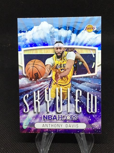 ANTHONY DAVIS 2022 23 Panini NBA Hoops WINTER Skyview Holo Lakers 23