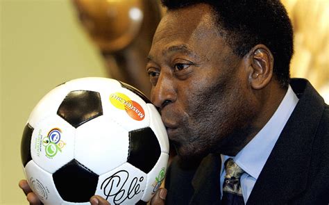 Pelé Cumple 80 Años La Leyenda Edson Arantes Do Nascimento