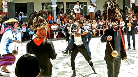 Tejorones De Santa Catarina Mechoacan En El Encuentro De Danzas