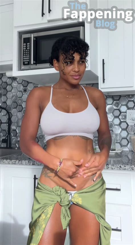 Suni Sweeney Suni Suni Sweeney Sunnysuicide Nude Leaks