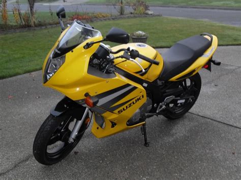 2004 Suzuki GS 500F Moto ZombDrive