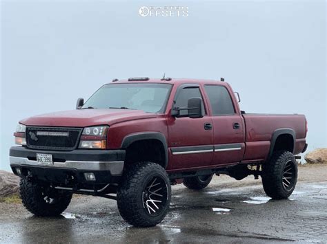 2005 Chevrolet Silverado 2500 HD With 22x14 76 Dropstars 654mb And 37