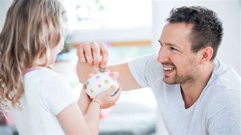 Taschengeld Tabelle Zeigt Wie Viel Geld Kinder Bekommen Sollten