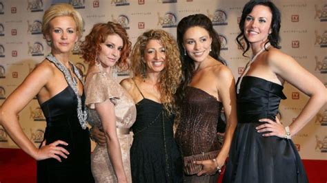 Amazing News A McLeods Daughters Movie Is In The Works Starts At 60